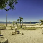 4 Laura By Interhome Apartamento