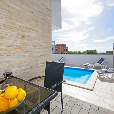 4 Laura By Interhome Daire Privlaka (Zadar)