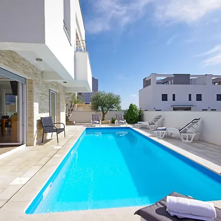 4 Laura By Interhome Privlaka (Zadar)