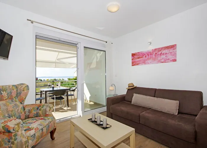 4 Laura By Interhome