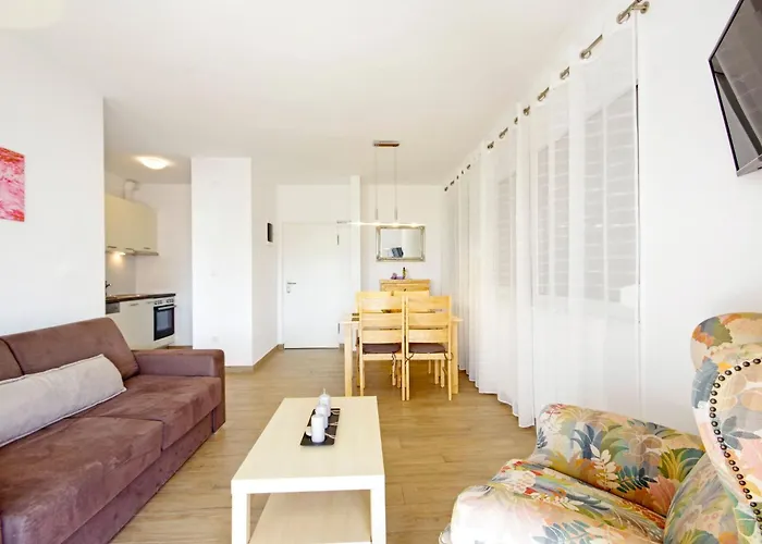 4 Laura By Interhome Privlaka