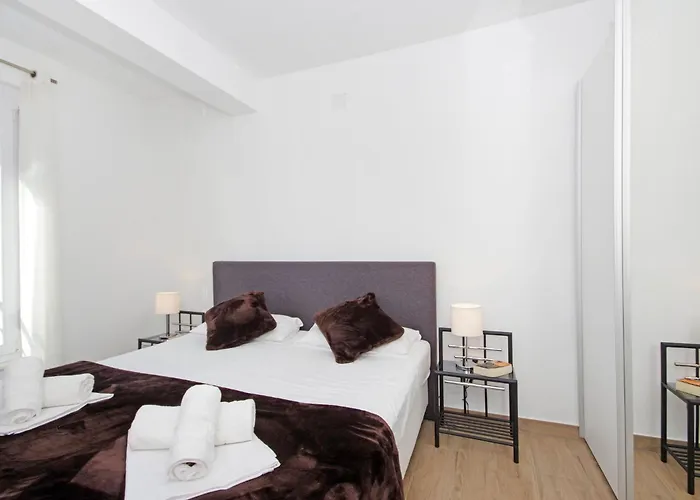 4 Laura By Interhome