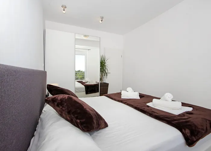 4 Laura By Interhome *